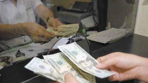 BCB activa nueva etapa para retiros de $us 8.001 a $us 10.000