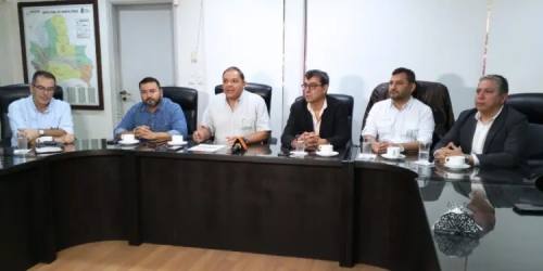 Nueva plataforma interactiva revoluciona el análisis fiscal y socioeconómico en Bolivia: Presentan e