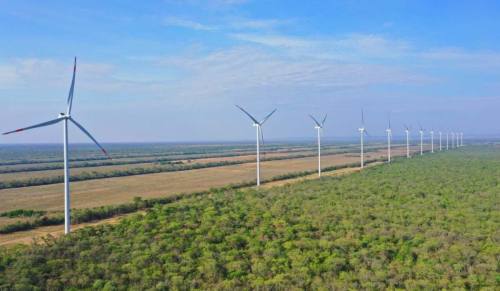 Bolivia cuenta con 135 MW de energía eólica y tiene un nuevo parque en construcción