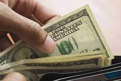 Conoce el cronograma de devolución de los ahorros en dólares en el sistema financiero