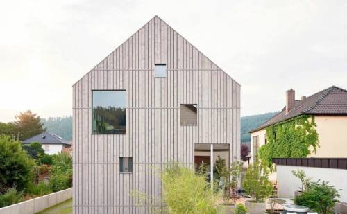 Alemania desafía al ladrillo: así es el invento que permite construir una casa en apenas siete días