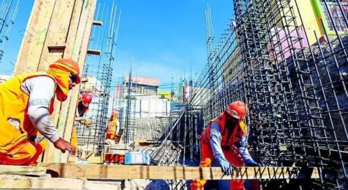 Constructores exigen incluir el cemento en los decretos de reajuste de precios ante alza del 65% y r