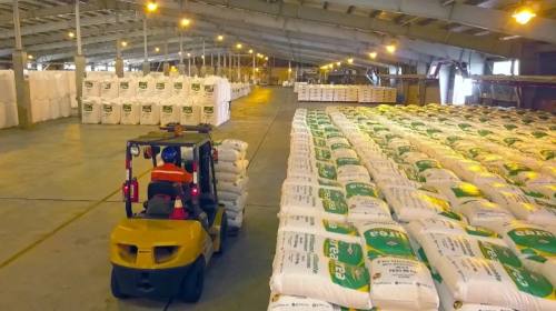Exportaciones caen un 5 % y déficit acumulado entre enero y abril alcanza los $us 571,1 millones, se