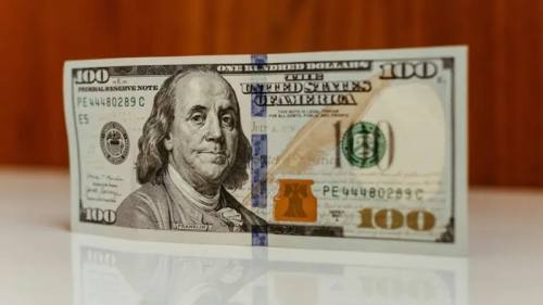 Dólar paralelo y referencial: estas son las cotizaciones de compra y venta este viernes
