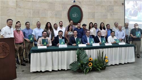 Institucionalidad comprometida con desarrollo de Santa Cruz Metropolitana