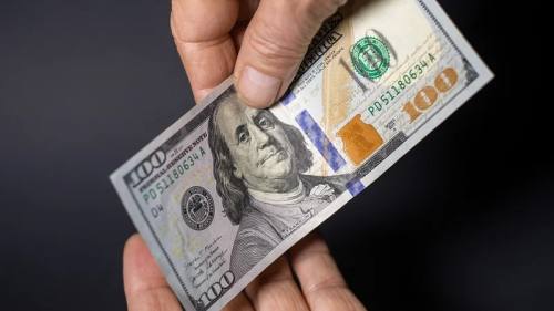 Nueva caída del dólar oficial: este es el precio para este martes 15 de septiembre