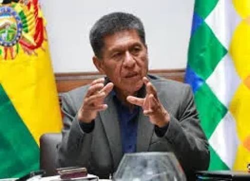 Trabajo define analizar el pliego petitorio de la COB en reunión tripartita Gobierno-empresarios-tra