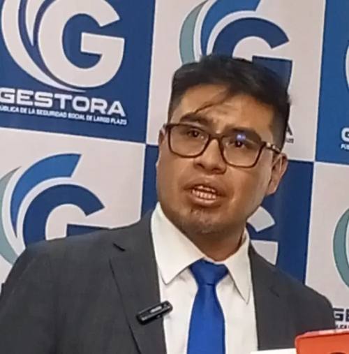 Jaime Durán renuncia y Darwin Ugarte asume gerencia de la Gestora Pública