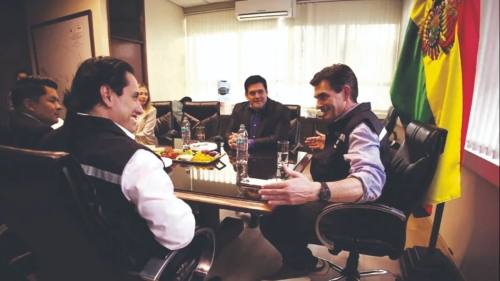Gobierno propone que ENDE se abra a las inversiones extranjeras