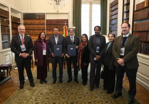 CAF financiará adhesión de Bolivia al Mercosur