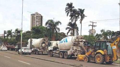 Constructores piden reajuste de hasta 50% para evitar paralización de obras