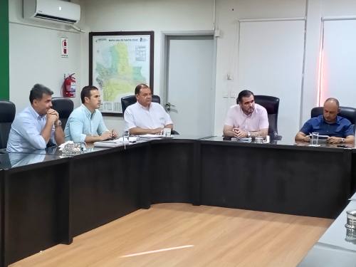 UPRE y CADECOCRUZ realizan gestiones para viabilizar las obras