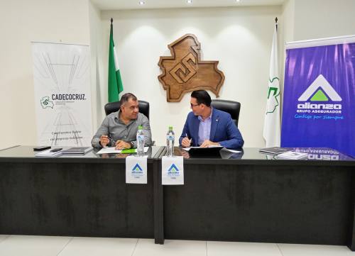 Cadecocruz sella acuerdo con Alianza en beneficio de sus asociados