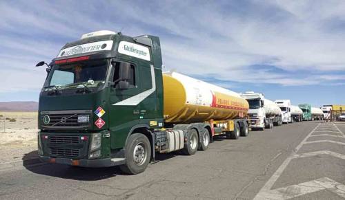 Gobierno suspende el diésel de la lista de sustancias controladas y autoriza importación de combusti