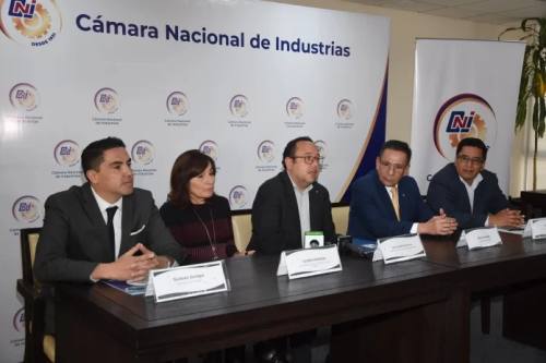 Industriales de Chile y Bolivia buscan consolidar el Corredor Bioceánico