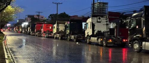“No queremos intermediarios”: Transportistas exigen al Gobierno la importación directa de combustibl