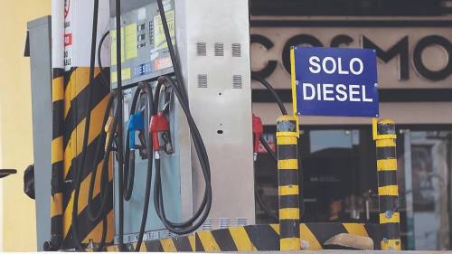 La gasolina vuelve a escasear en Santa Cruz, Cochabamba y La Paz