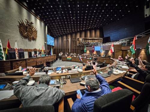 El Senado aprueba proyecto de ley de protección y resguardo de las reservas de oro