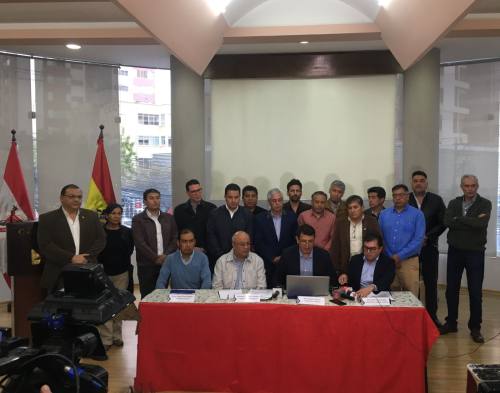 Constructores en emergencia advierten que están en riesgo de más de un millón de empleos