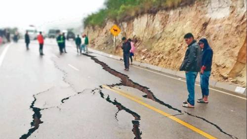 Lluvias exponen fallas viales y reabren los cuestionamientos