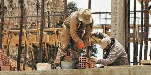 Cadecocruz advierte que política cambiaria afectará costos de producción