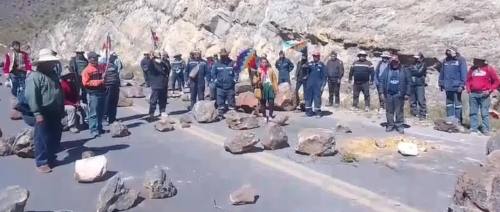 Bolivia cumple tres semanas de conflicto con 45 puntos de bloqueo activos