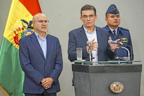 Gobierno revela un robo de más de $us 15.000 millones al Estado