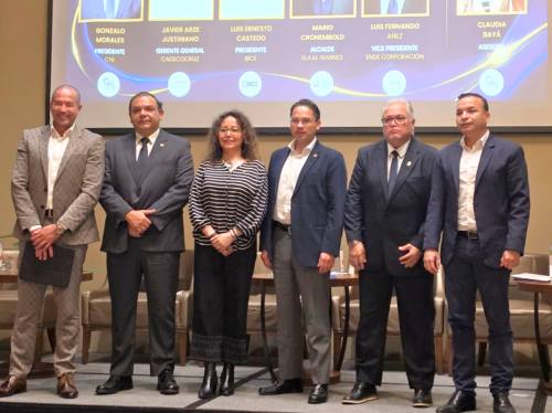 CADECOCRUZ en el II Foro Económico-Jurídico de la AHK Bolivia