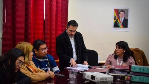 ANH cambia al 84% de su plantel e indaga 20 firmas personales