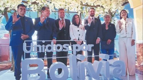 Gobernadores pactan un plan para recuperar la autonomía con ingresos