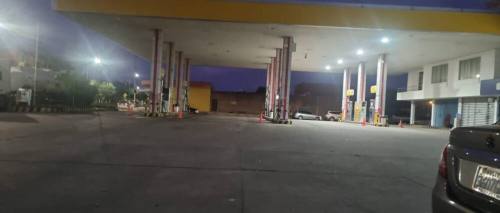Pese a anuncios de despachos de YPFB, las filas siguen y la situación es insostenible, reclaman sect