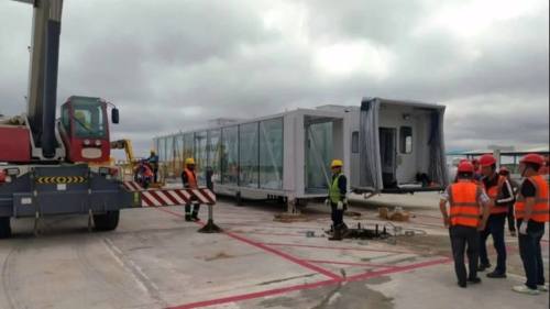 Avanza la instalación de nuevos puentes de abordaje en tres aeropuertos internacionales