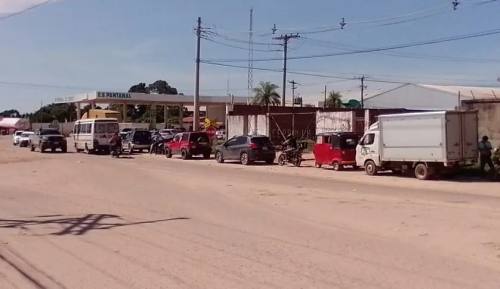 Desde agosto podrían vender combustible a dos precios