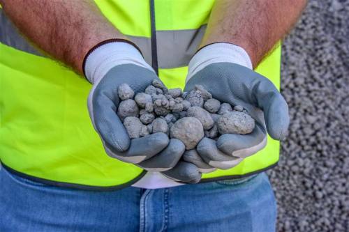 Se inaugura la primera planta del mundo que captura CO2 del aire para fabricar materiales de constru