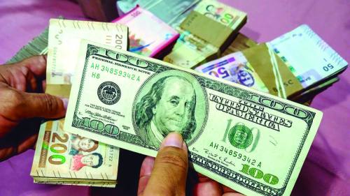Por tercer año, Bolivia paga más por deuda externa de lo que recibe en créditos