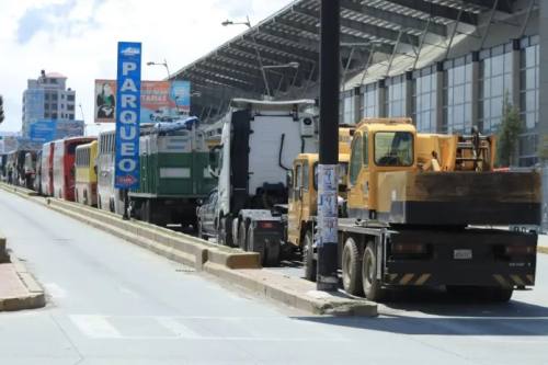 Identifican tres causas para debacle del gobierno de Arce