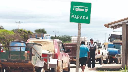 La espera por diésel no termina; piden fin a las tarjetas de la ANH