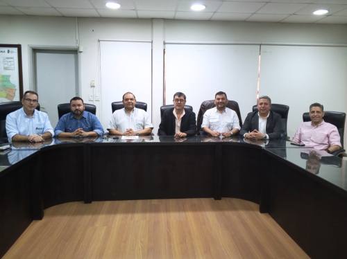 La institucionalidad y la academia presentaron la primera plataforma de análisis fiscal y socioeconó