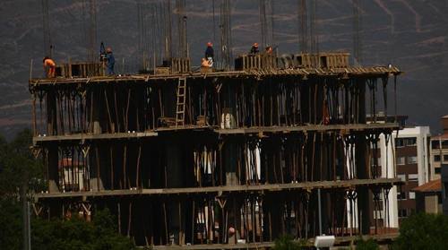  Los constructores advierten: No hay capacidad para un aumento salarial