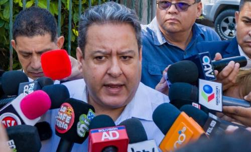 YPFB le pone plazo final a las filas por la gasolina, pero no para las del diésel