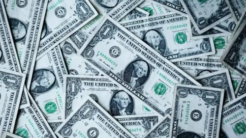 ¿Sube o baja? Así amaneció el dólar en el mercado paralelo este jueves 16 de abril