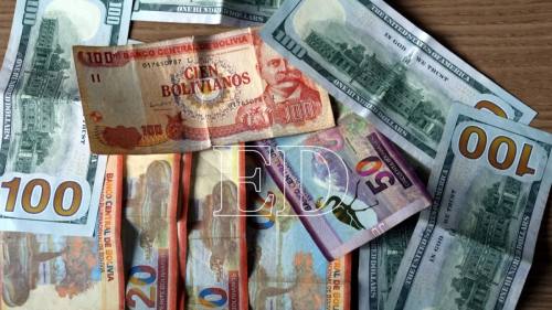El dólar escala de Bs 11,54 a Bs 11,80 para este miércoles