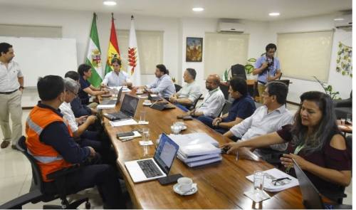 Alcaldía cruceña y gobierno nacional instalan mesa técnica para acelerar el proyecto vial que conect
