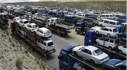 Economistas y sector automotor advierten que anuncio de nacionalizar autos “chutos” aumentó el contr