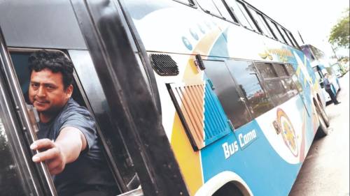 La escasez de diésel paraliza al 80% de los buses interdepartamentales