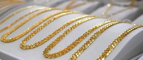 El oro supera barrera histórica de 5.000 dólares por onza