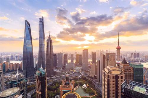 China destina 111.000 millones de dólares a proyectos de construcción estratégicos