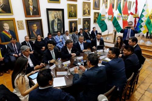 Semana clave para el proceso 50/50: Equipos técnicos del Gobierno y las gobernaciones abren debate p