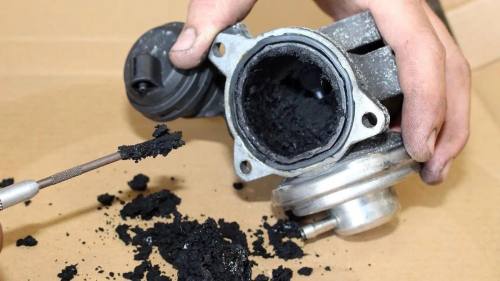Gasolina defectuosa: cómo enfrentaron algunos países la compensación frente al reclamo de conductore
