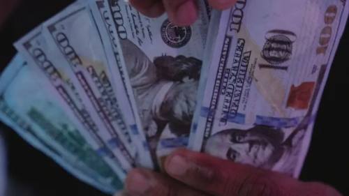 ¿Subió o bajó? Así cotizan hoy el dólar paralelo y el referencial en Bolivia